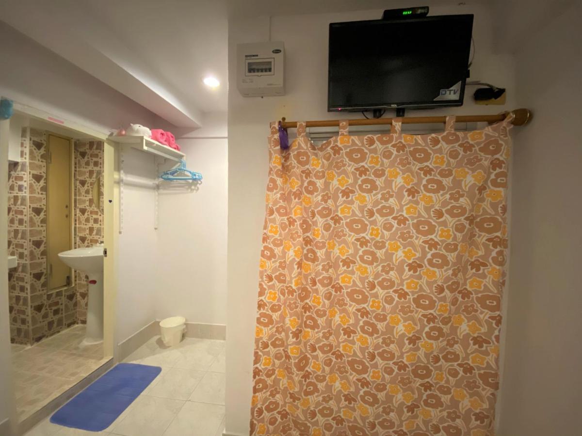 Som Guesthouse Patong Exterior foto
